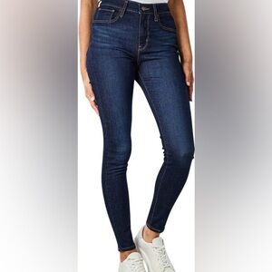 Levi's Women’s 720 High Rise Super Skinny Jeans